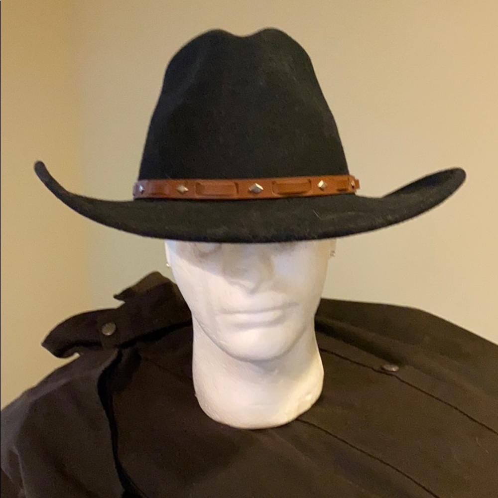 Women’s medium cowboy hat